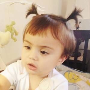 Meet your Posher, Farhat